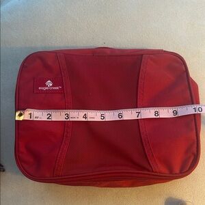 Eagle Creek Red Packing Cube